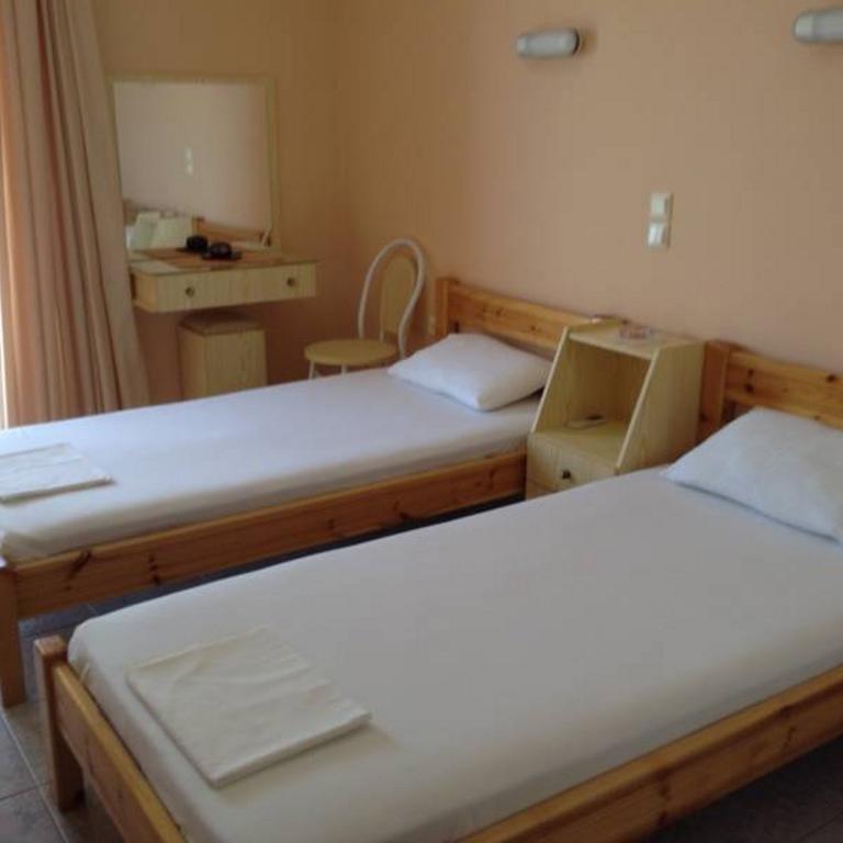 Despoina Apartments Edipsos Buitenkant foto